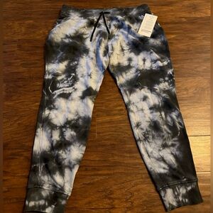 Lululemon tie-dye joggers. NWT